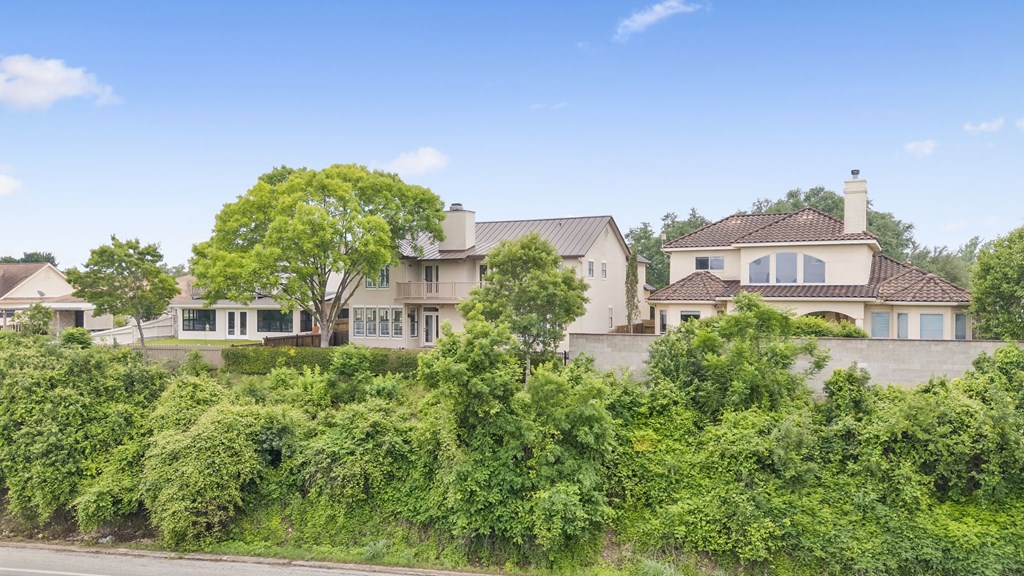 main property photo 63