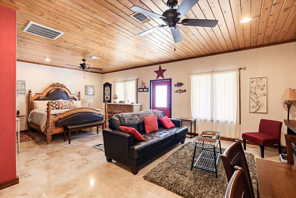 main property photo 60