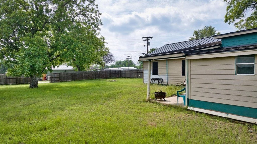 main property photo 43
