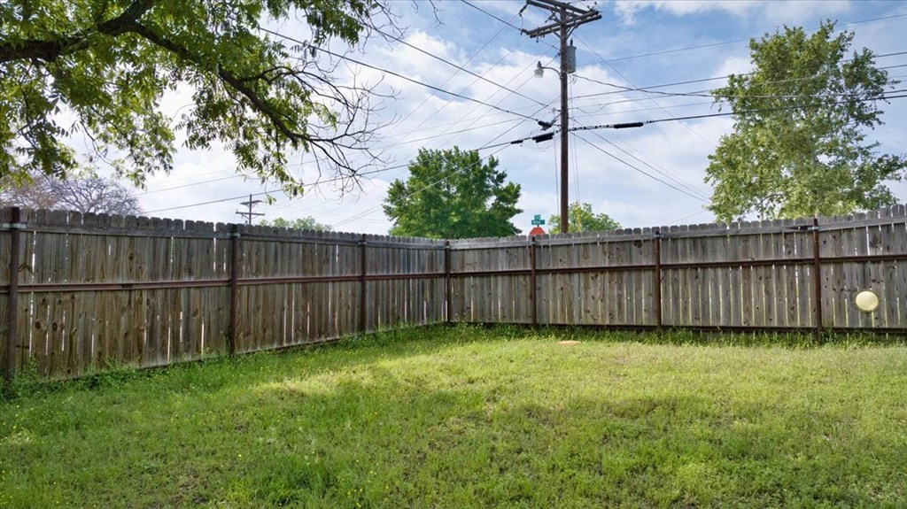 main property photo 47