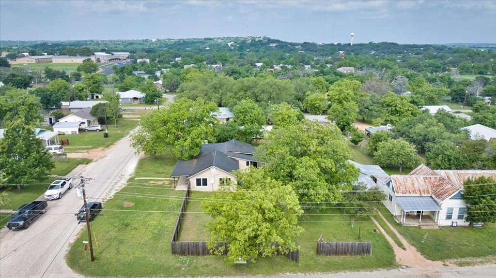 main property photo 58