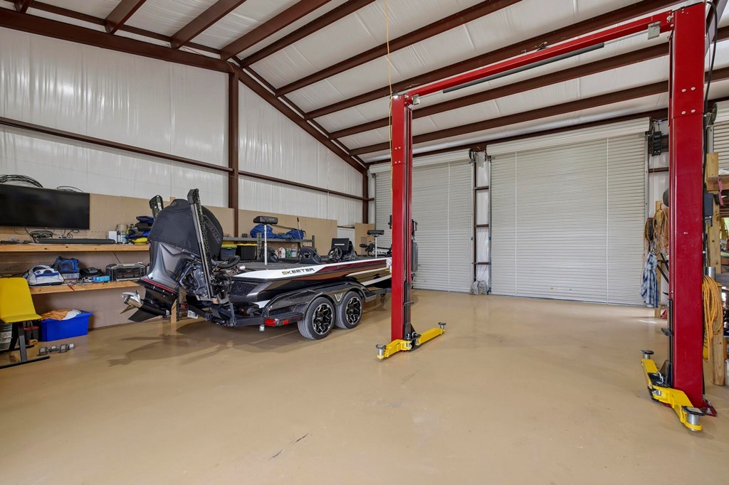 main property photo 44
