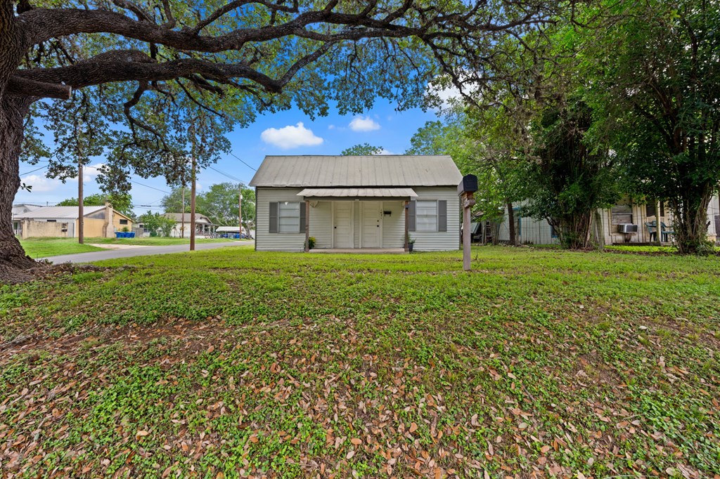 main property photo 21
