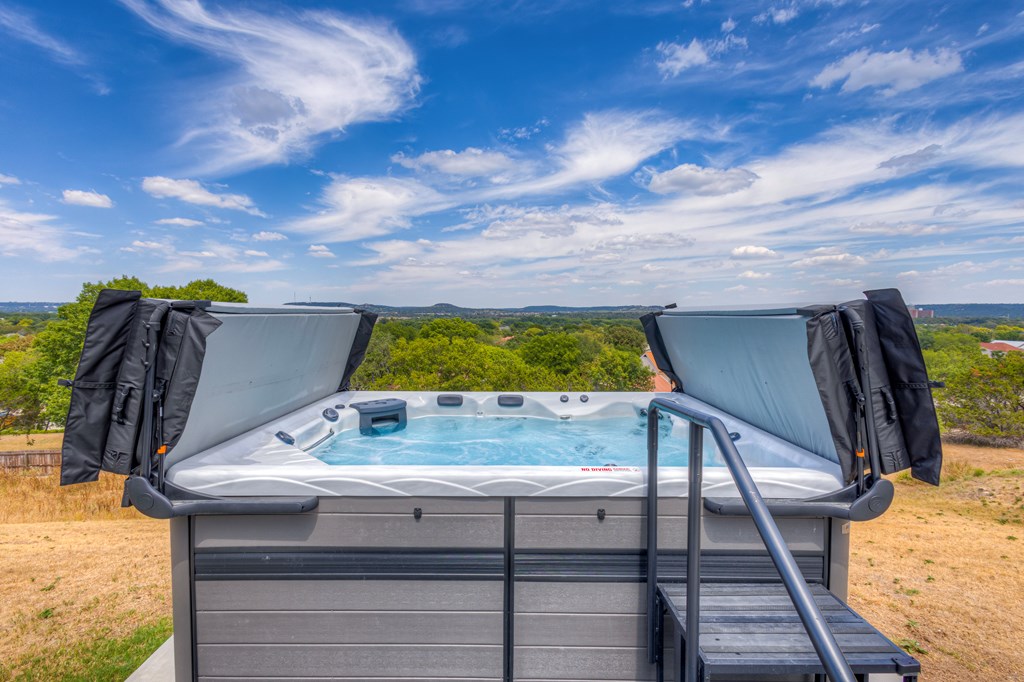 main property photo 54