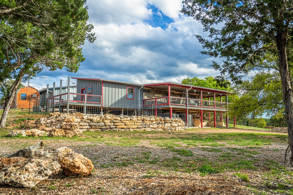 main property photo 12