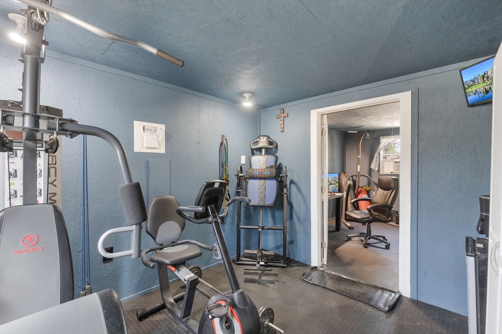 main property photo 26