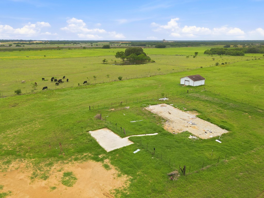 main property photo 7