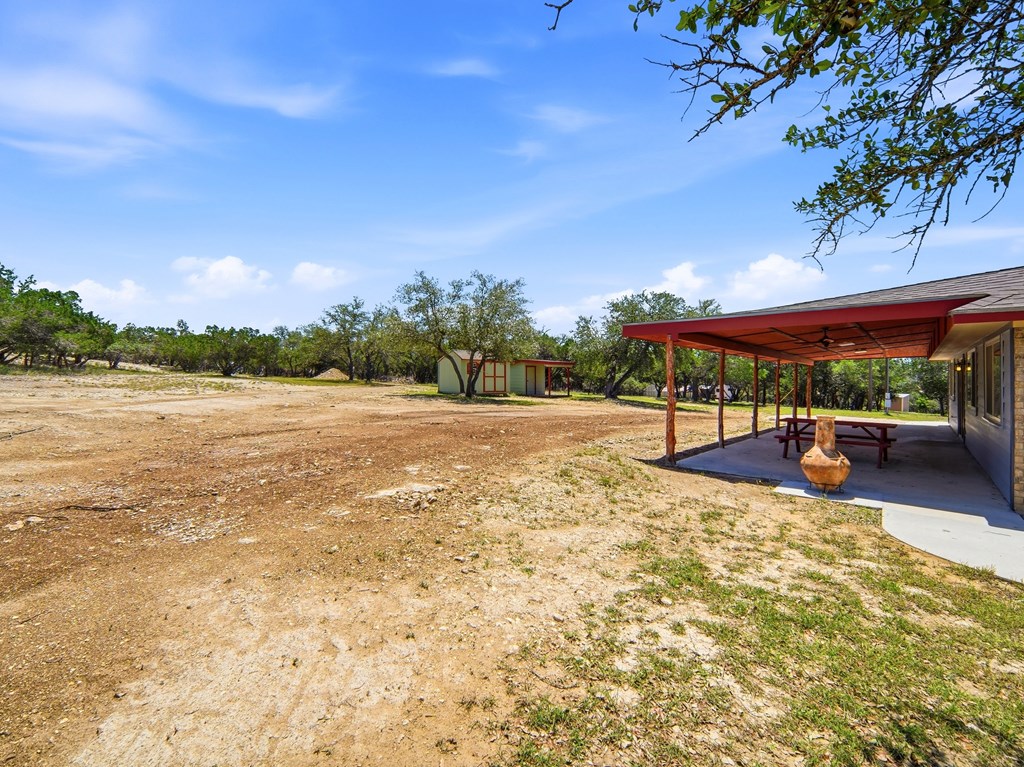 main property photo 33