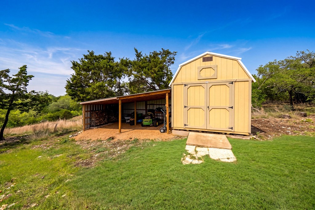 main property photo 44