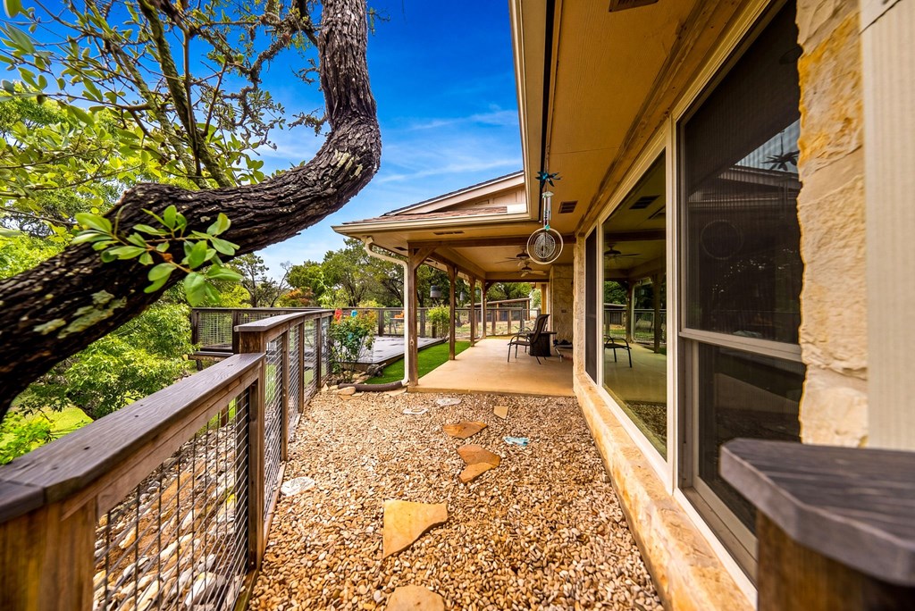 main property photo 47