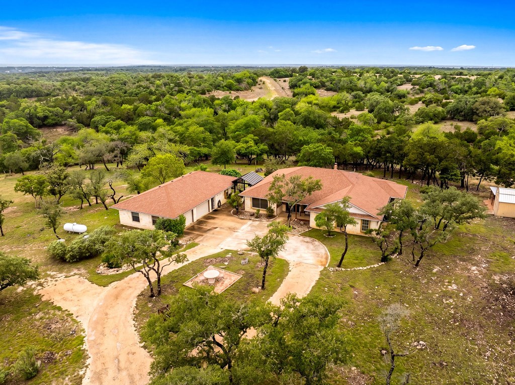 main property photo 50