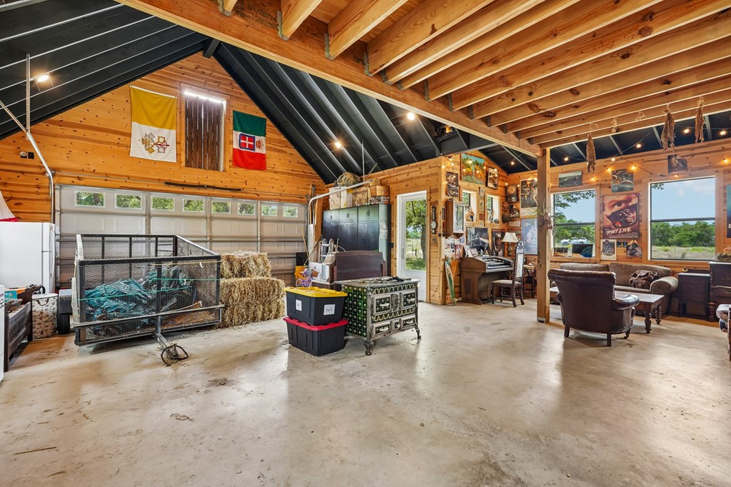 main property photo 47