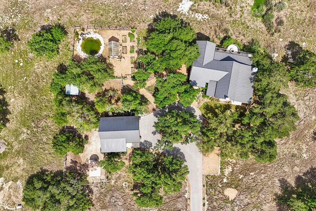 main property photo 60