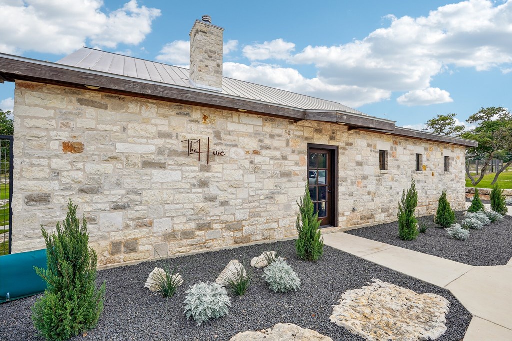main property photo 62