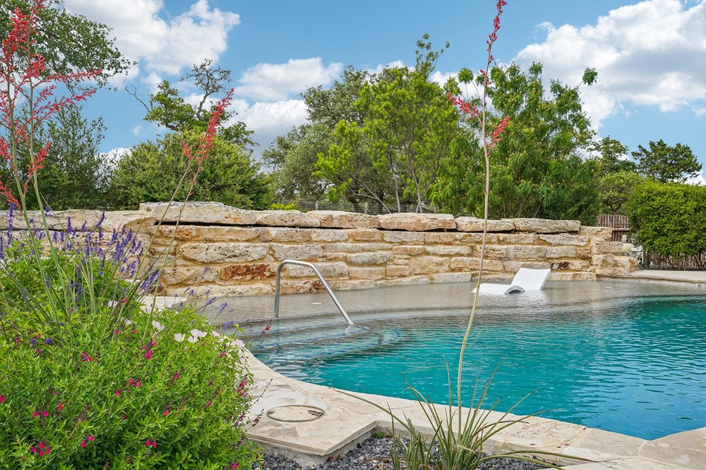 main property photo 66