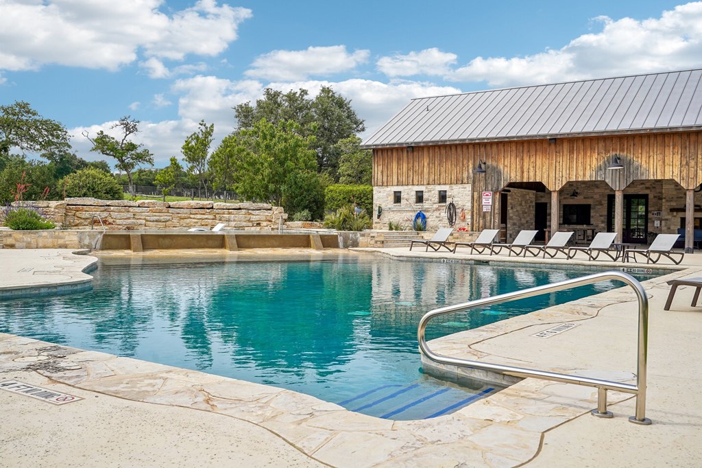 main property photo 67