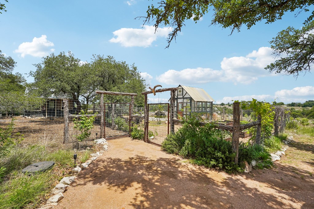 main property photo 51