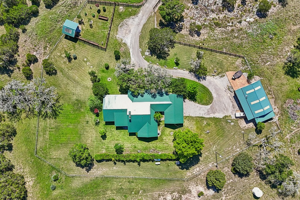 main property photo 70