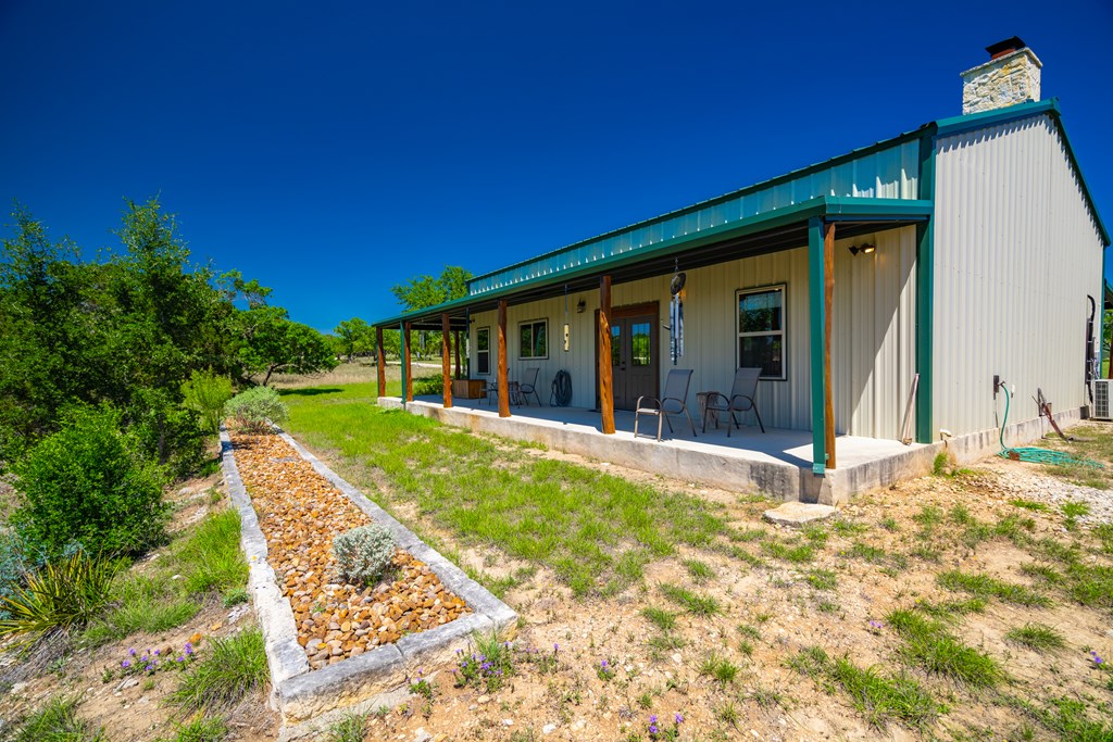 main property photo 13