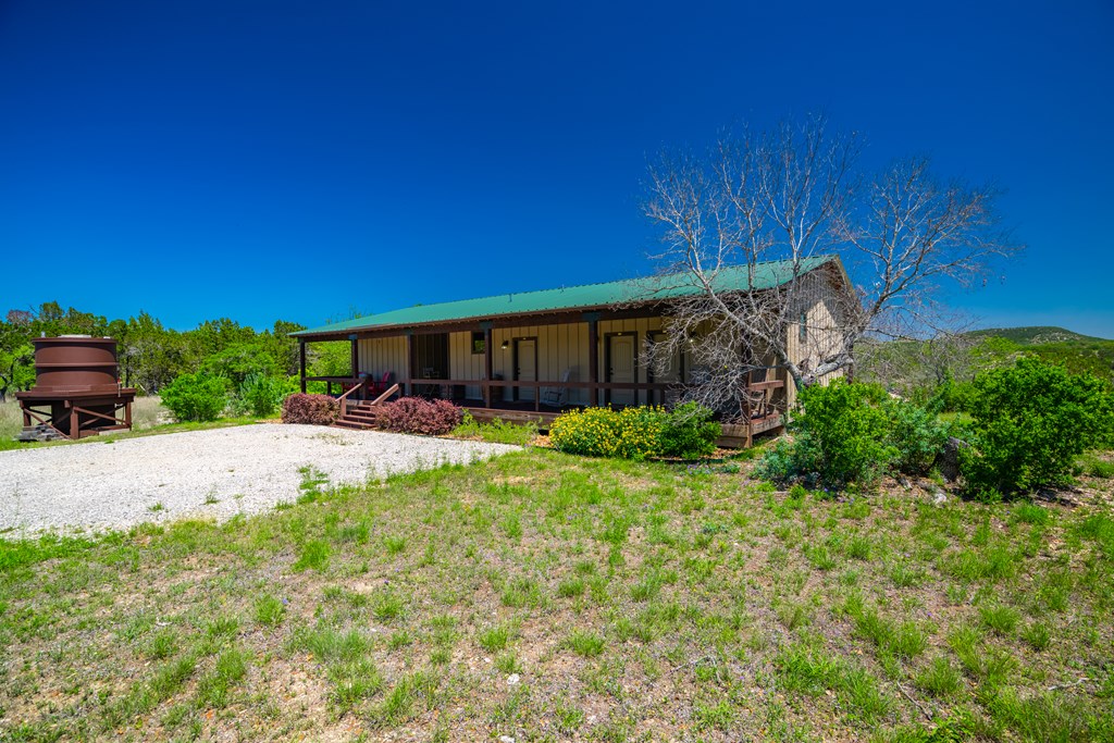 main property photo 24