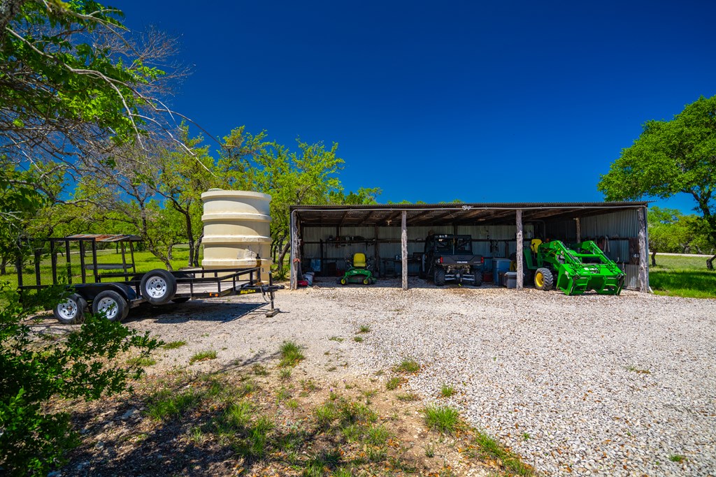 main property photo 36