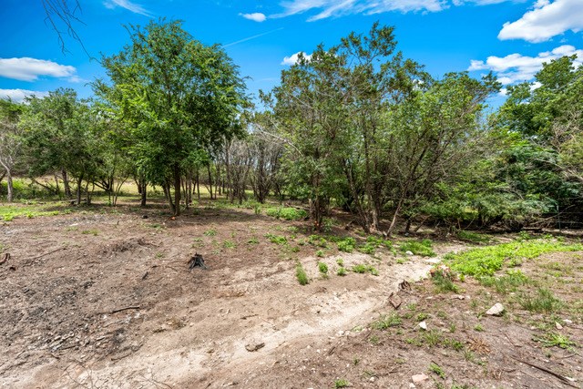 main property photo 11