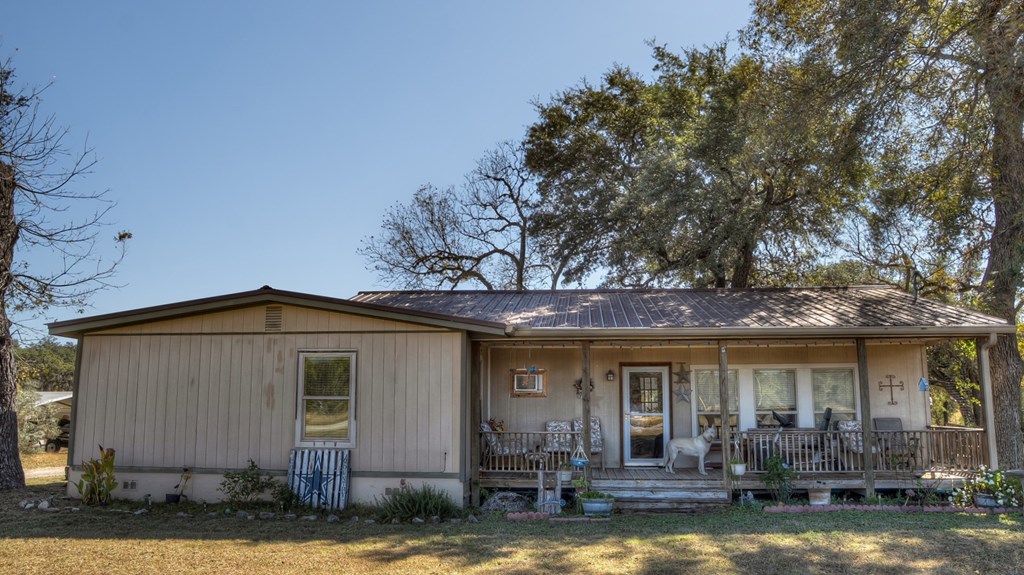 main property photo 3