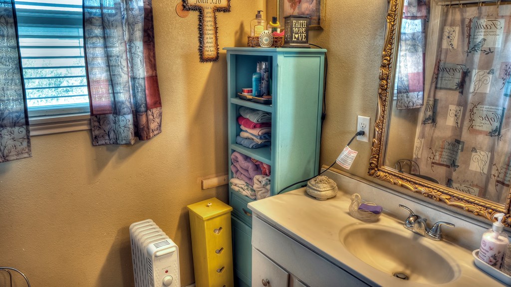 main property photo 36