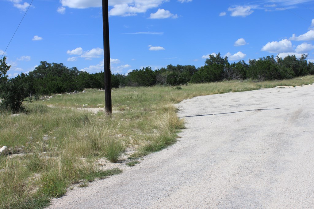 main property photo 20