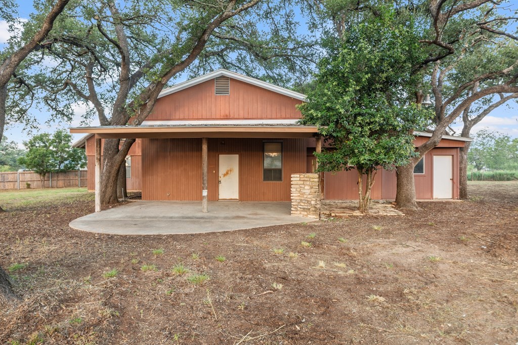 main property photo 10