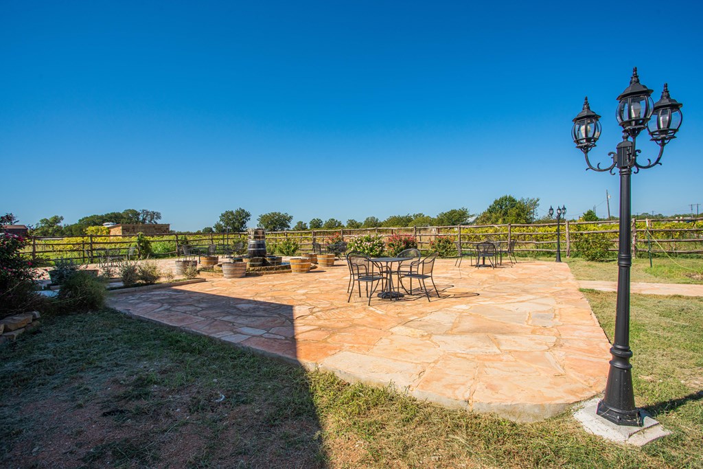 main property photo 13
