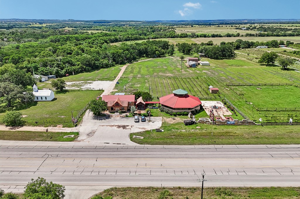 main property photo 17