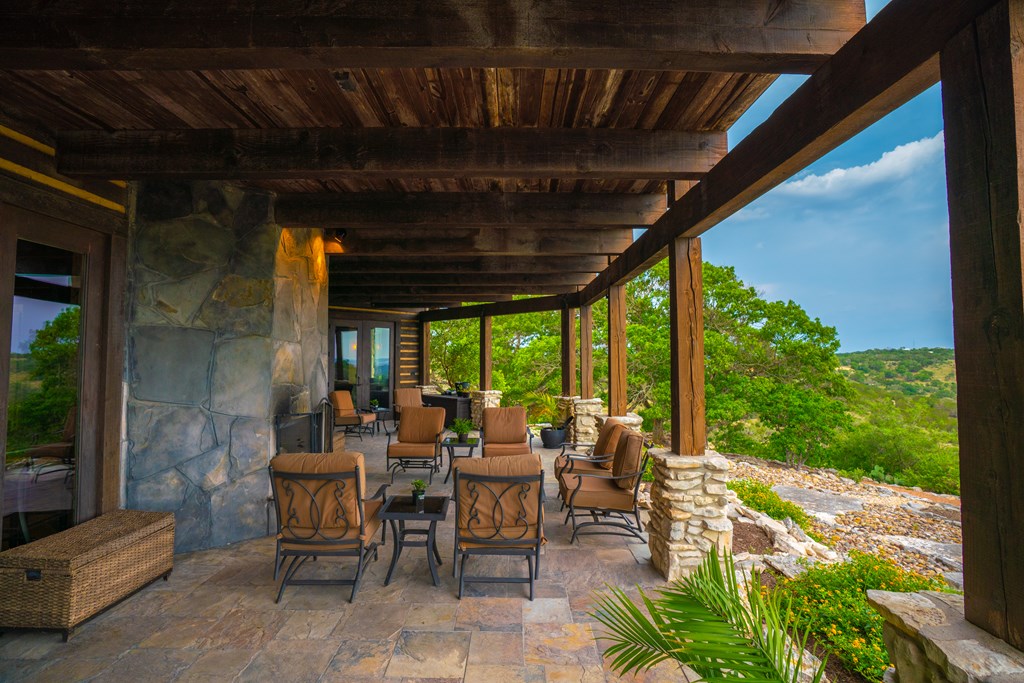 main property photo 35