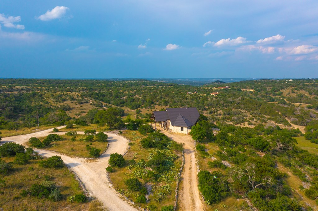 main property photo 49
