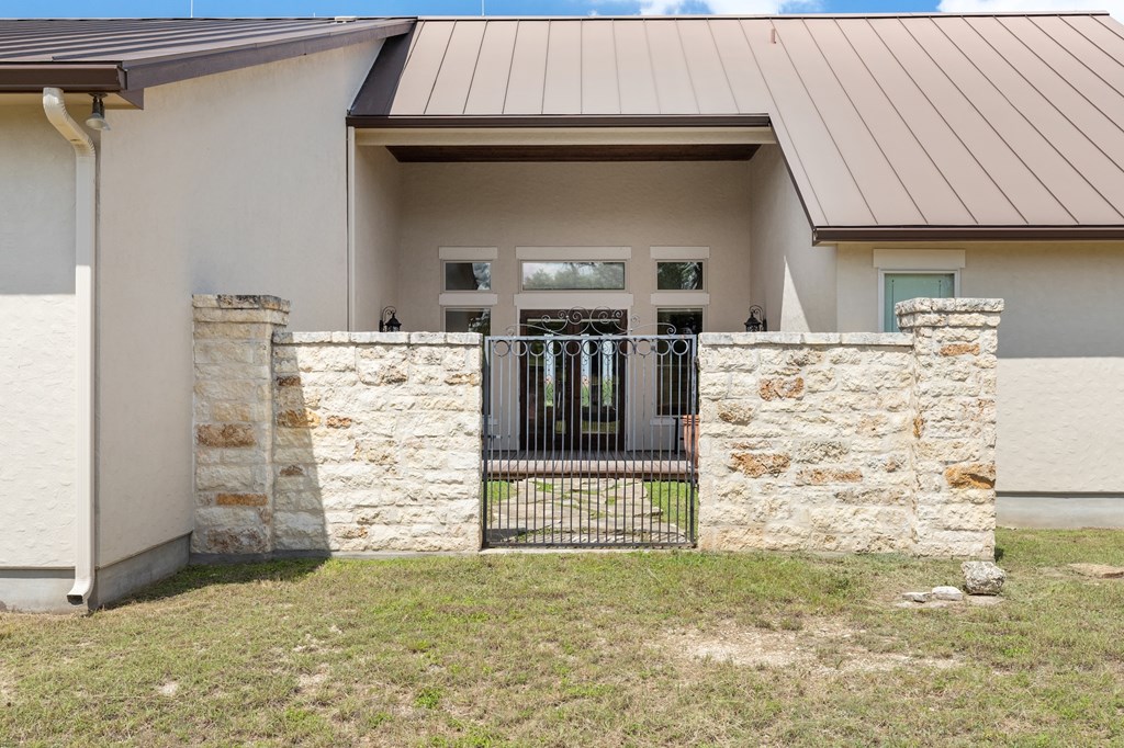 main property photo 57