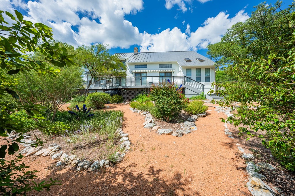 main property photo 41