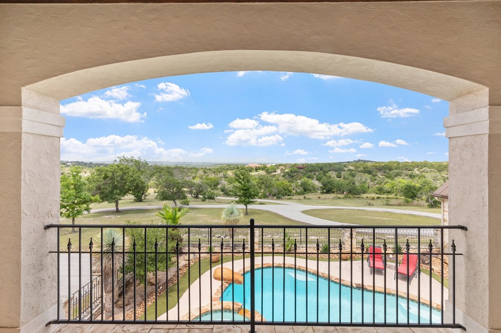 main property photo 49