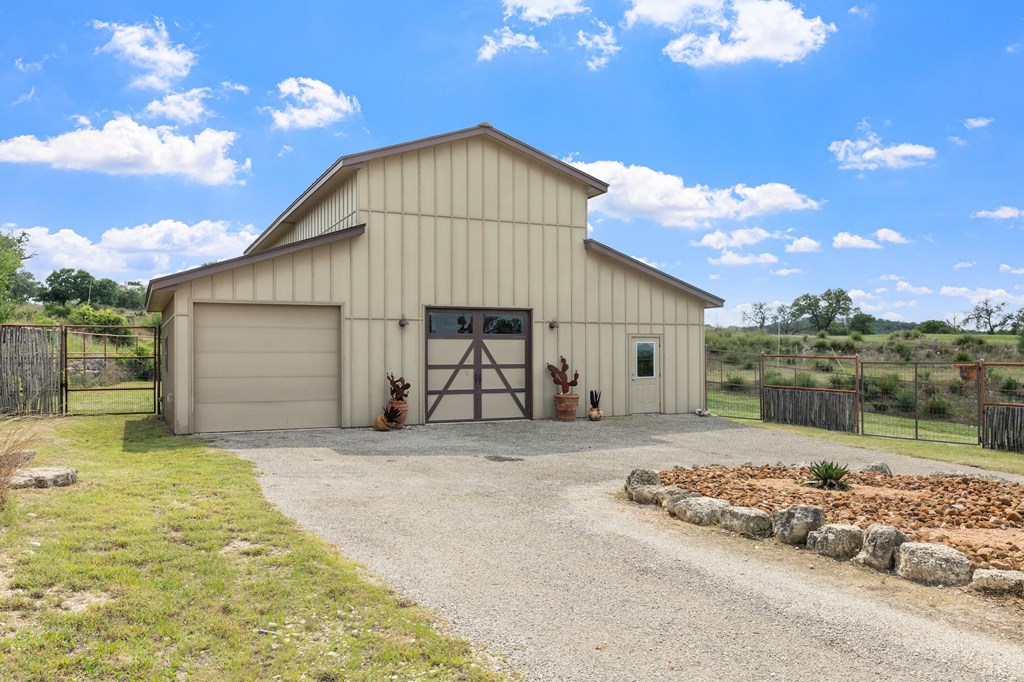 main property photo 61