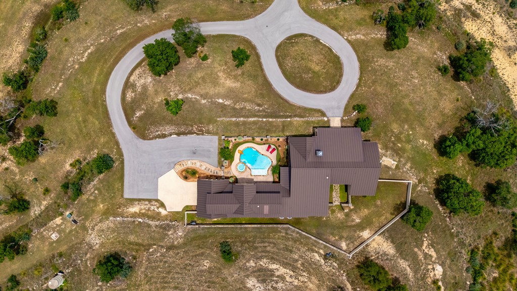 main property photo 64