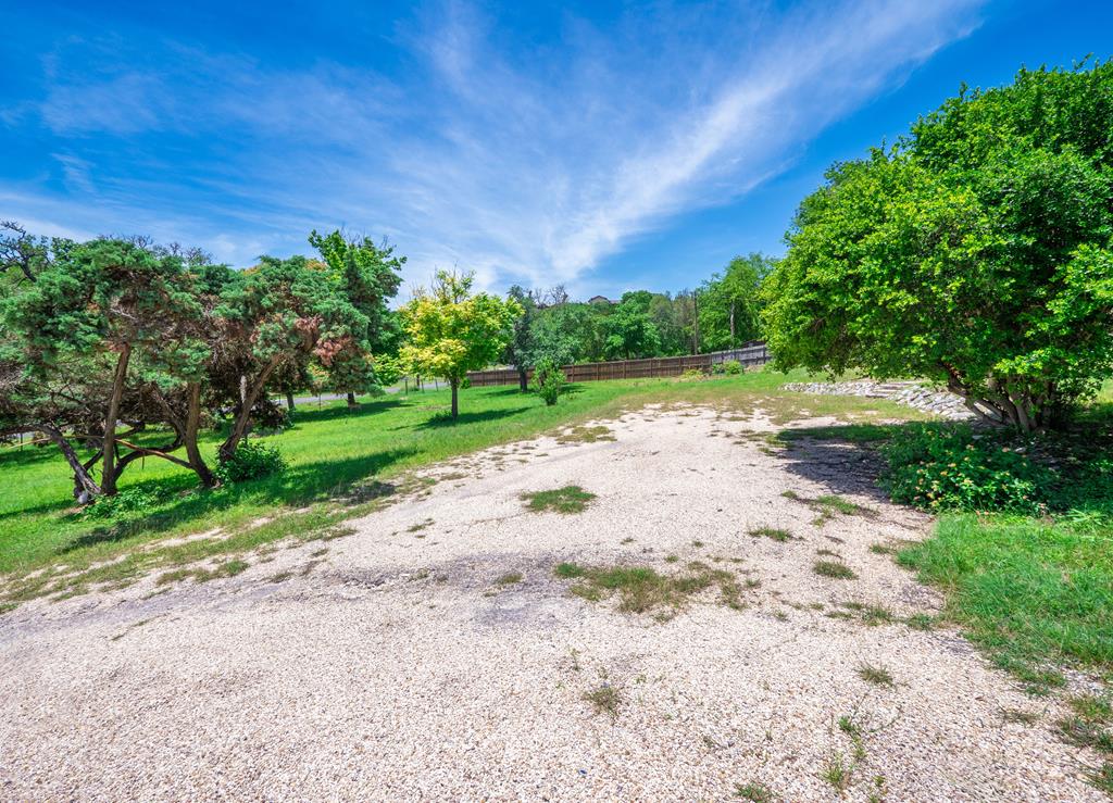 main property photo 49