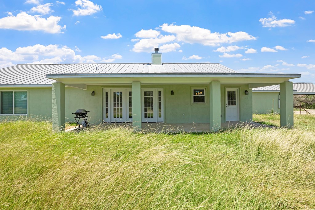 main property photo 45
