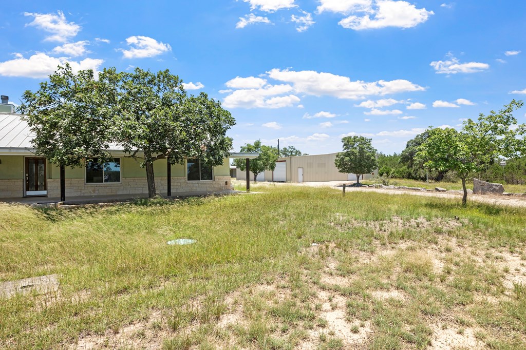 main property photo 50