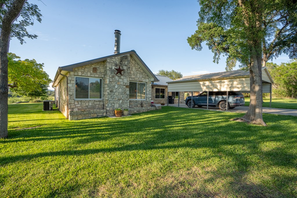 main property photo 24