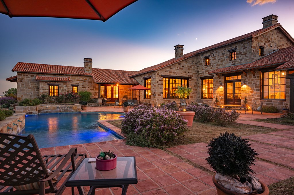 main property photo 74
