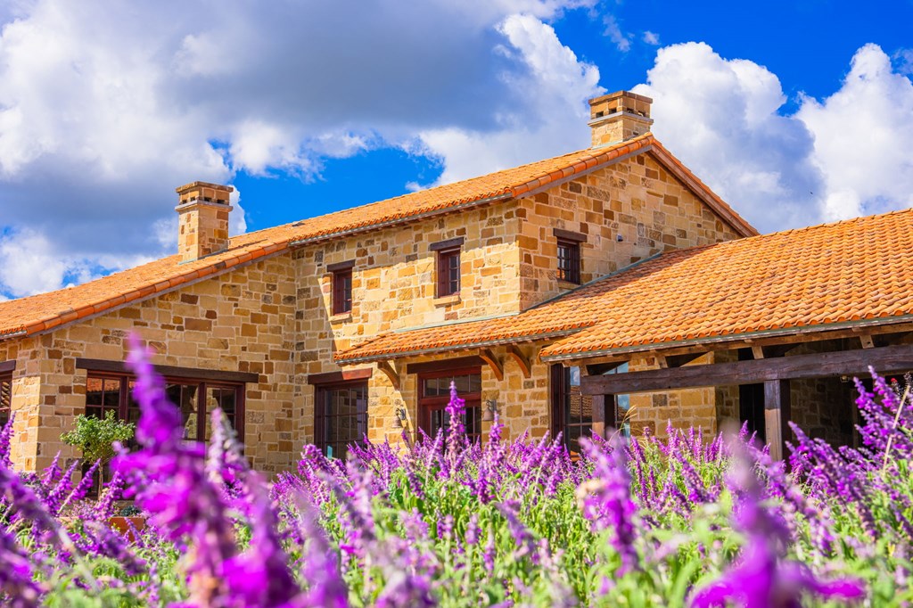 main property photo 83