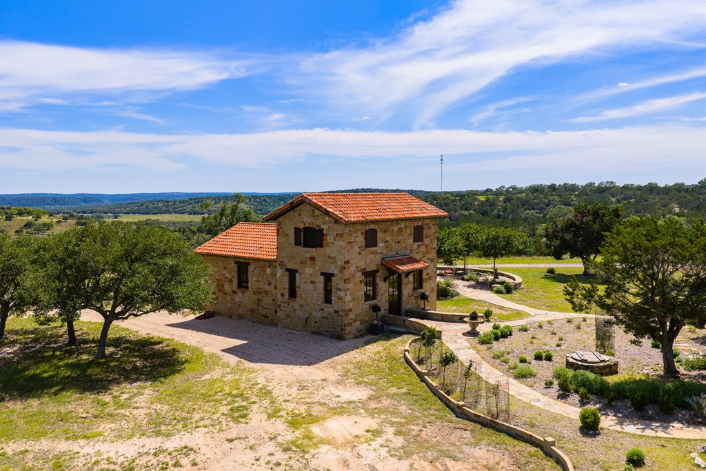 main property photo 92