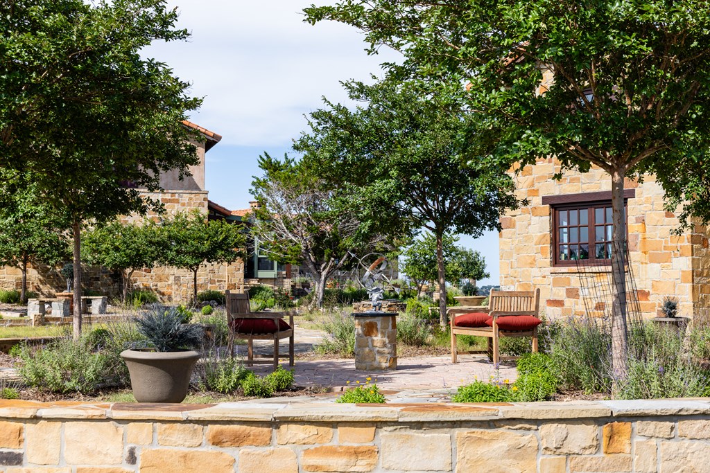 main property photo 91