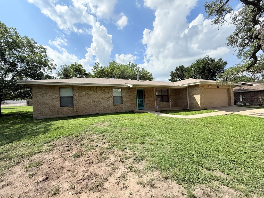 main property photo 2