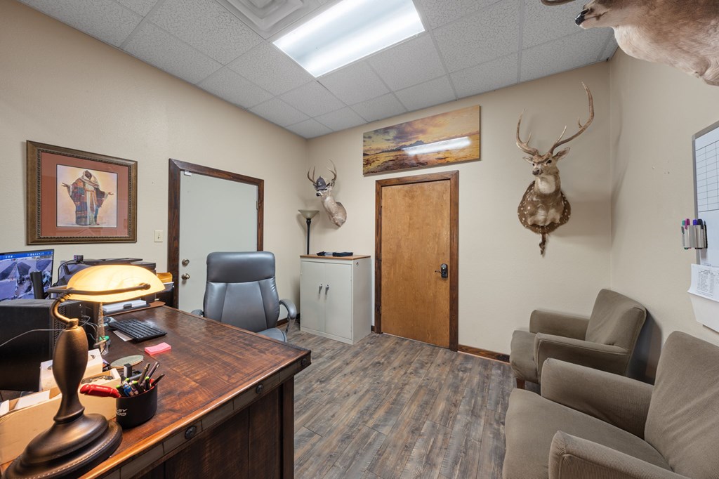 main property photo 7