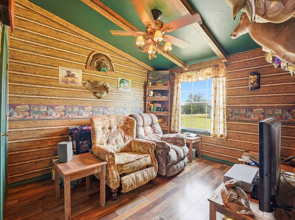 main property photo 24